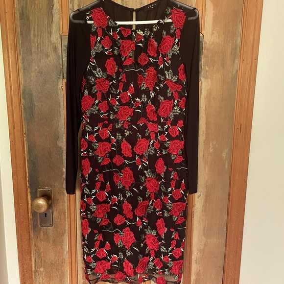 Medium semi-formal dress - Picture 1 of 6